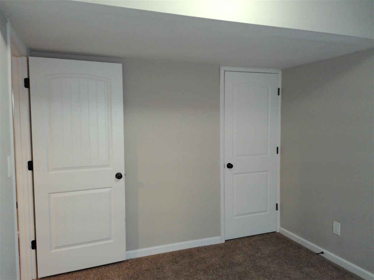 Lower-level bedroom